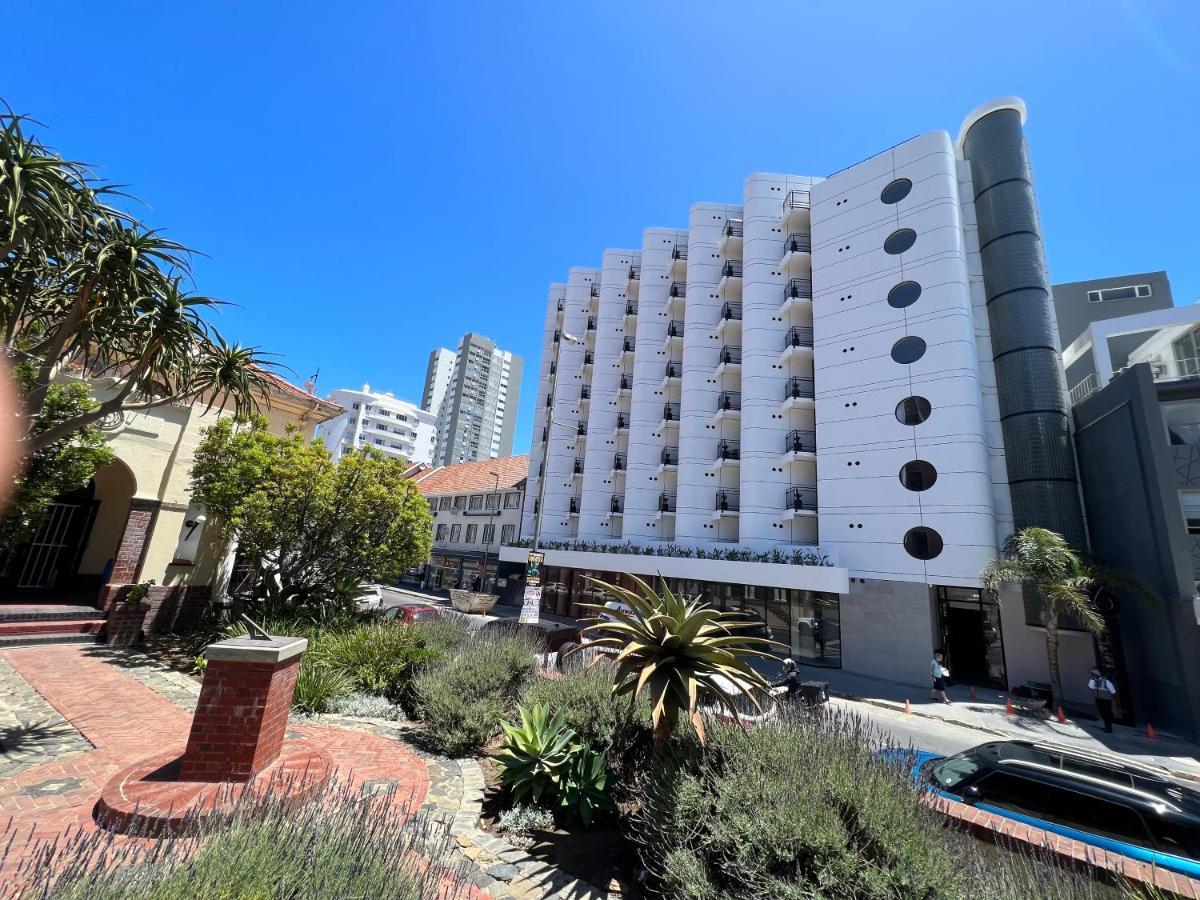 Flamingo Sea Point Sea View Luxury Best Position 1 Bedroom Apartment Queen Size Bed & Inverter For Tv Kaapstad Buitenkant foto