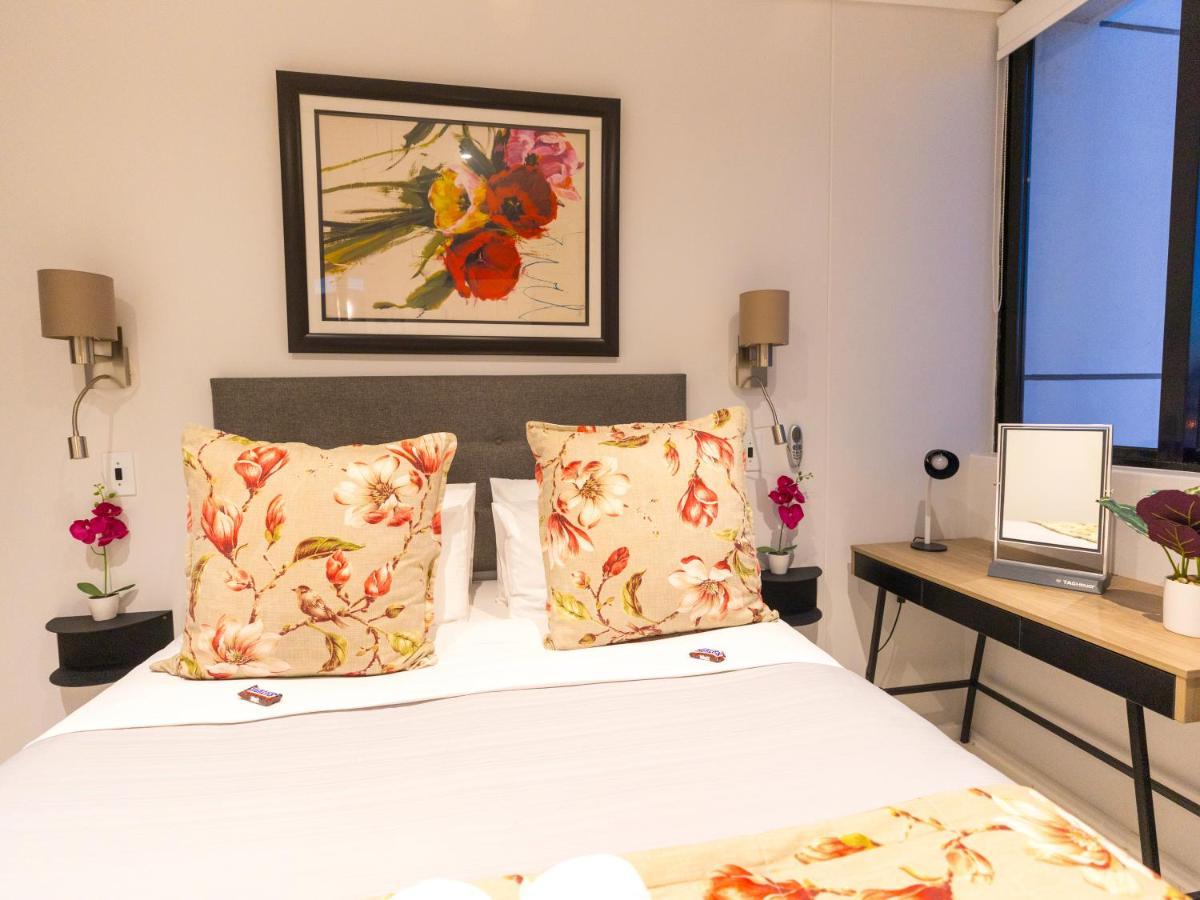 Flamingo Sea Point Sea View Luxury Best Position 1 Bedroom Apartment Queen Size Bed & Inverter For Tv Kaapstad Buitenkant foto
