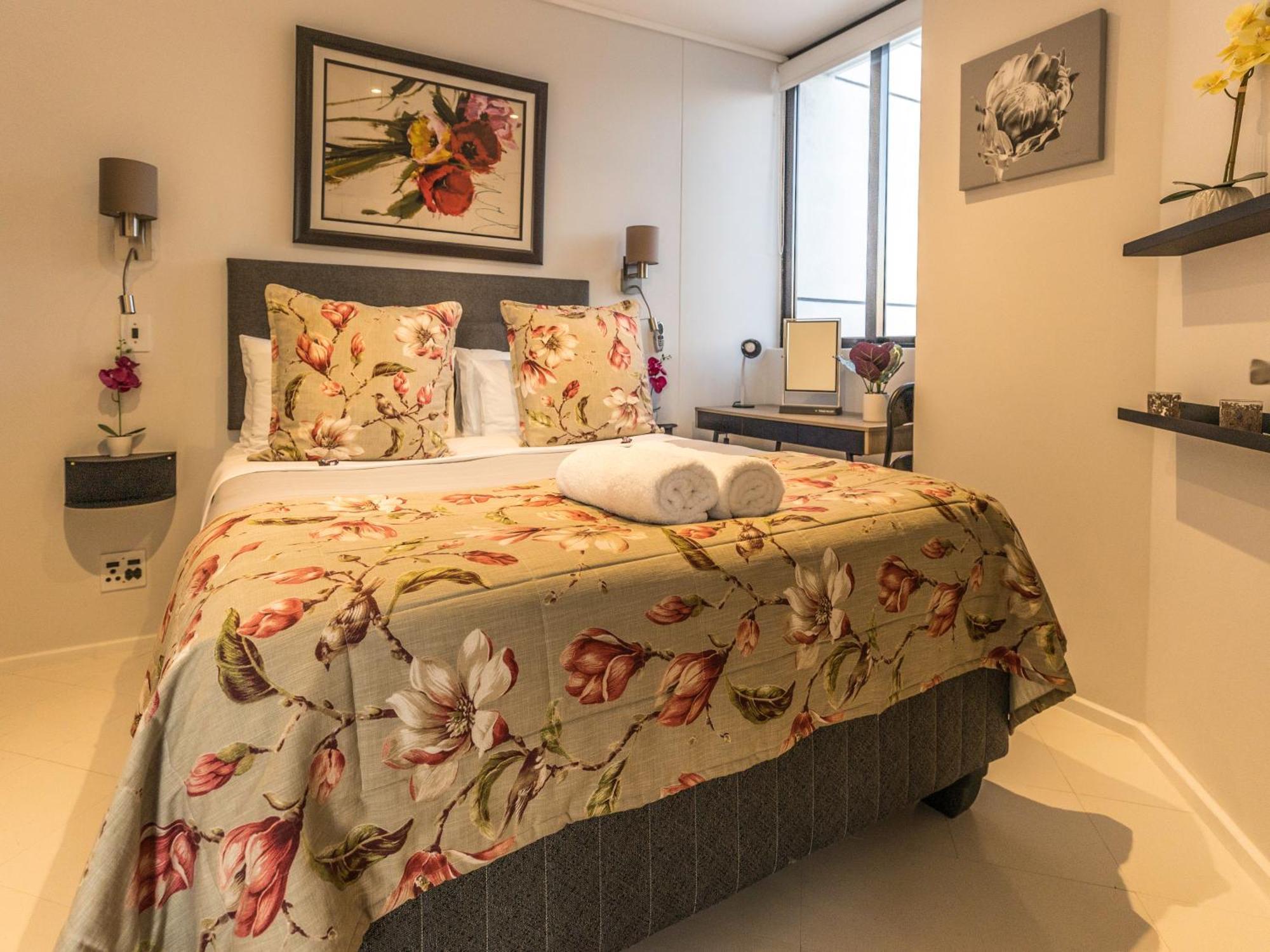 Flamingo Sea Point Sea View Luxury Best Position 1 Bedroom Apartment Queen Size Bed & Inverter For Tv Kaapstad Buitenkant foto